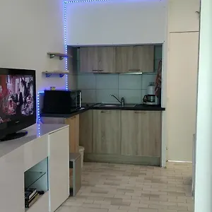  Appartement Rdj Terrasse Piscine Sur France